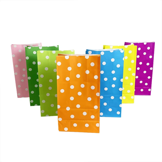 Custom logo red white black green personalized kraft strong paper bag takeaway restaurant to go bags with logo ribbon,LongWorld,Custom logo red white black green personalized kraft strong paper bag takeaway restaurant to go bags with logo ribbon