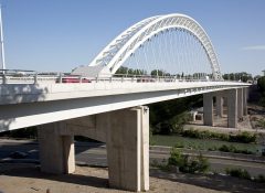 Modern And Practical Steel Bridge