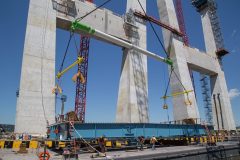Steel structure cable bridge