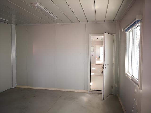 Prefabricated Steel Structural Materials Factory Cost Price Activity Board House Villa Steel Structure All Steel Luxury Container Room House