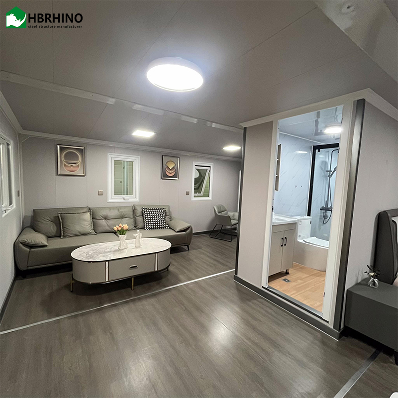 20 -foot double -wing -expandable three -in -one container house