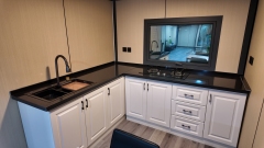 40-foot single-sided terrace prefabricated mobile expansion container for office, leisure, and residential use