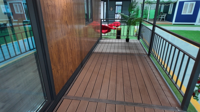 40-foot single-sided terrace prefabricated mobile expansion container for office, leisure, and residential use