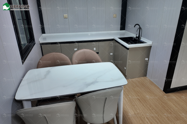 20-foot ready-made two-bedroom prefabricated steel modular house expandable container cabin with trailer