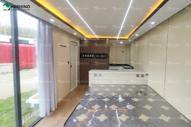 E1-Modern Prefabricated Space Capsule House, Insulated Mobile Homestay Pod for Scenic Resorts