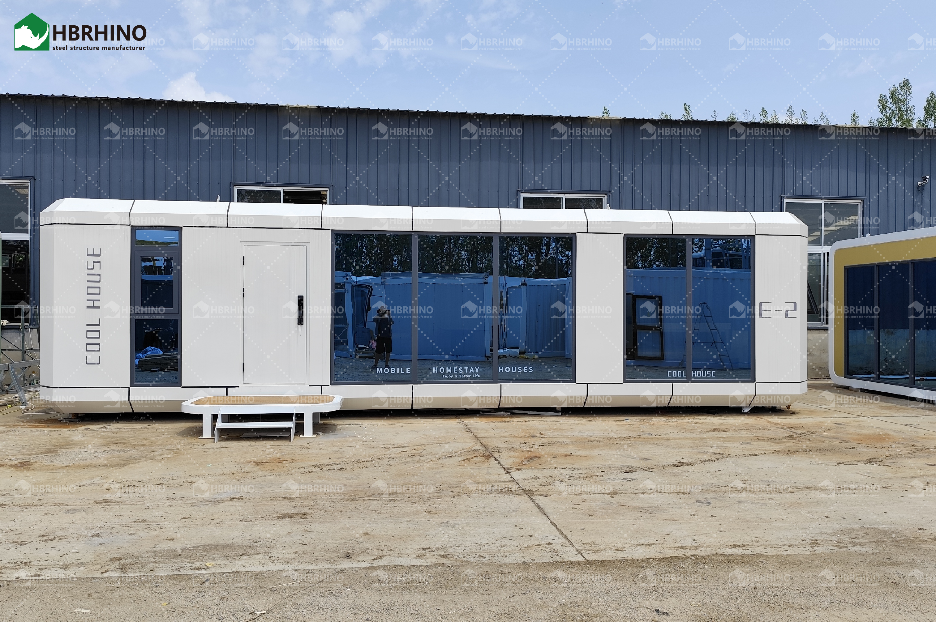 E2-model mobile spacecraft camping site intelligent integration prefabricated homestay