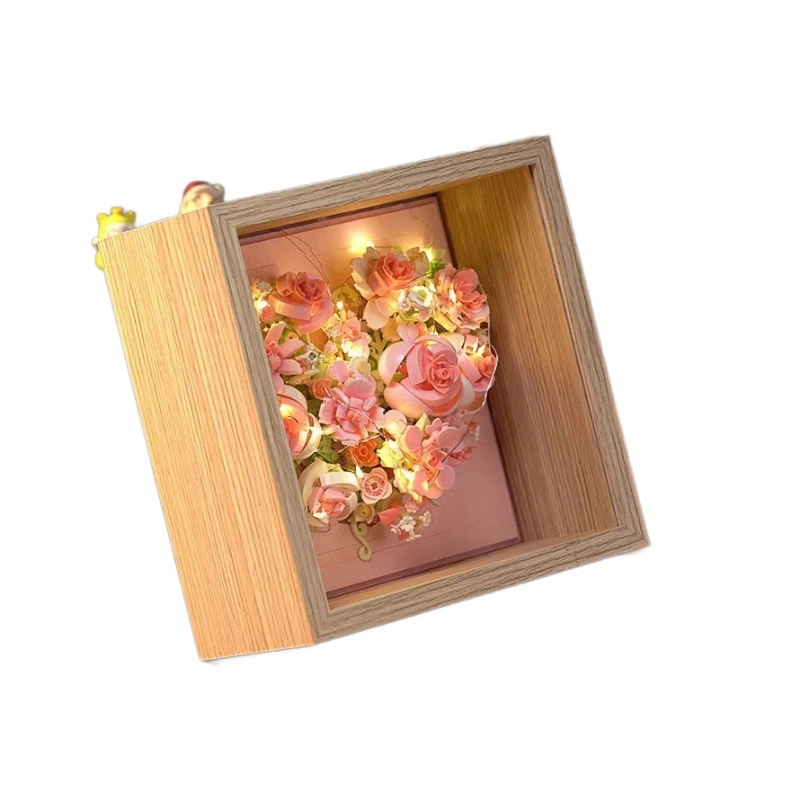 Wekki 517209 - Heart of Flower(With Box)