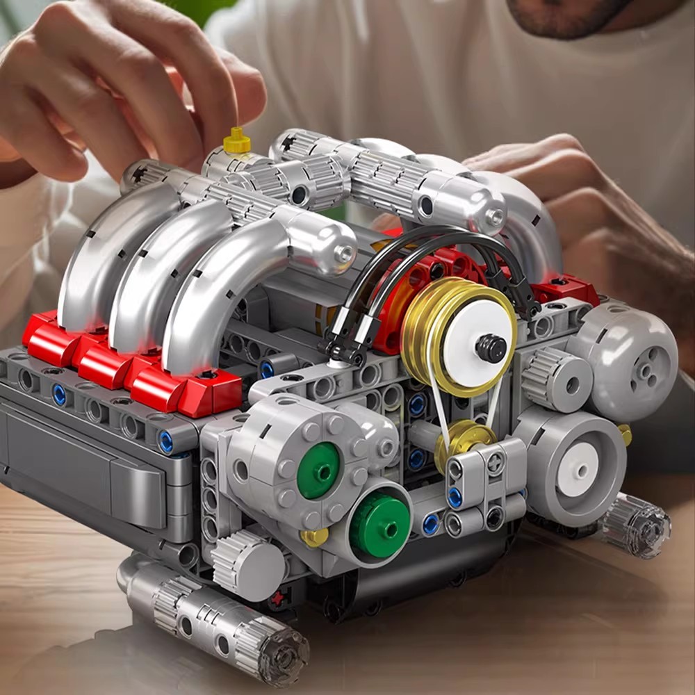 MOULD KING 10193 – Boxer Engine