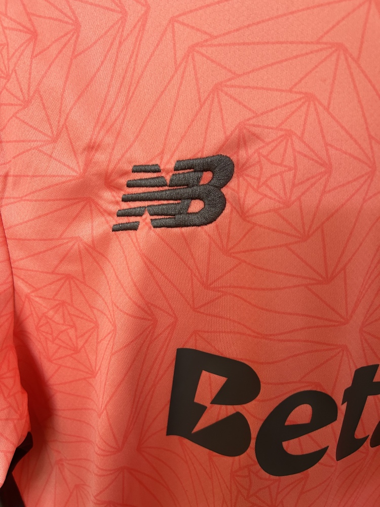 Porto away 2526