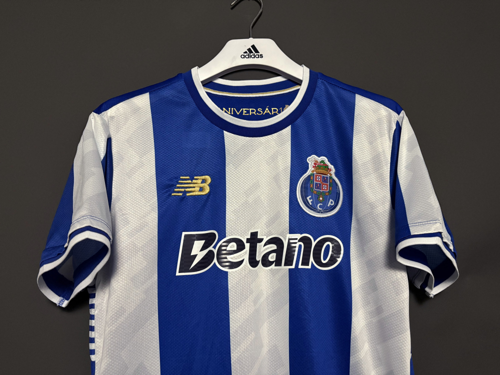 25-26 Porto Home