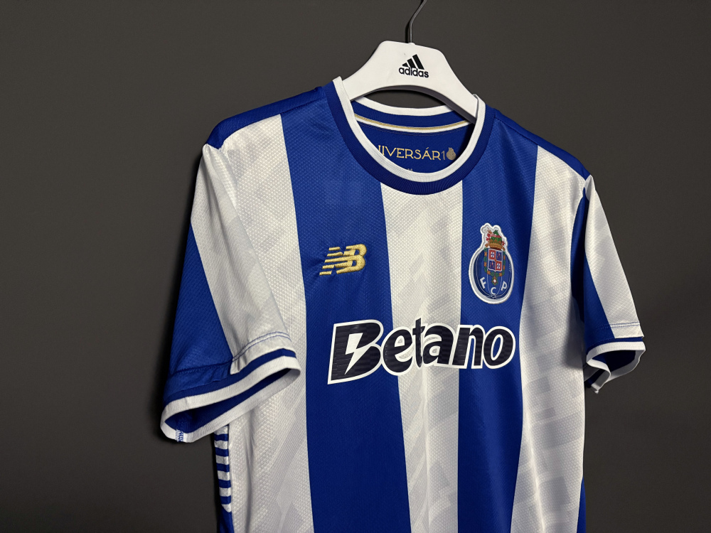 25-26 Porto Home