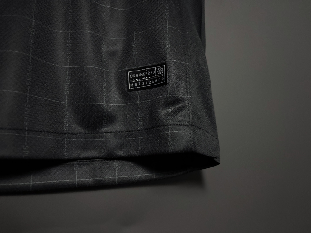 2526 Hot Assassin Field S-4xL