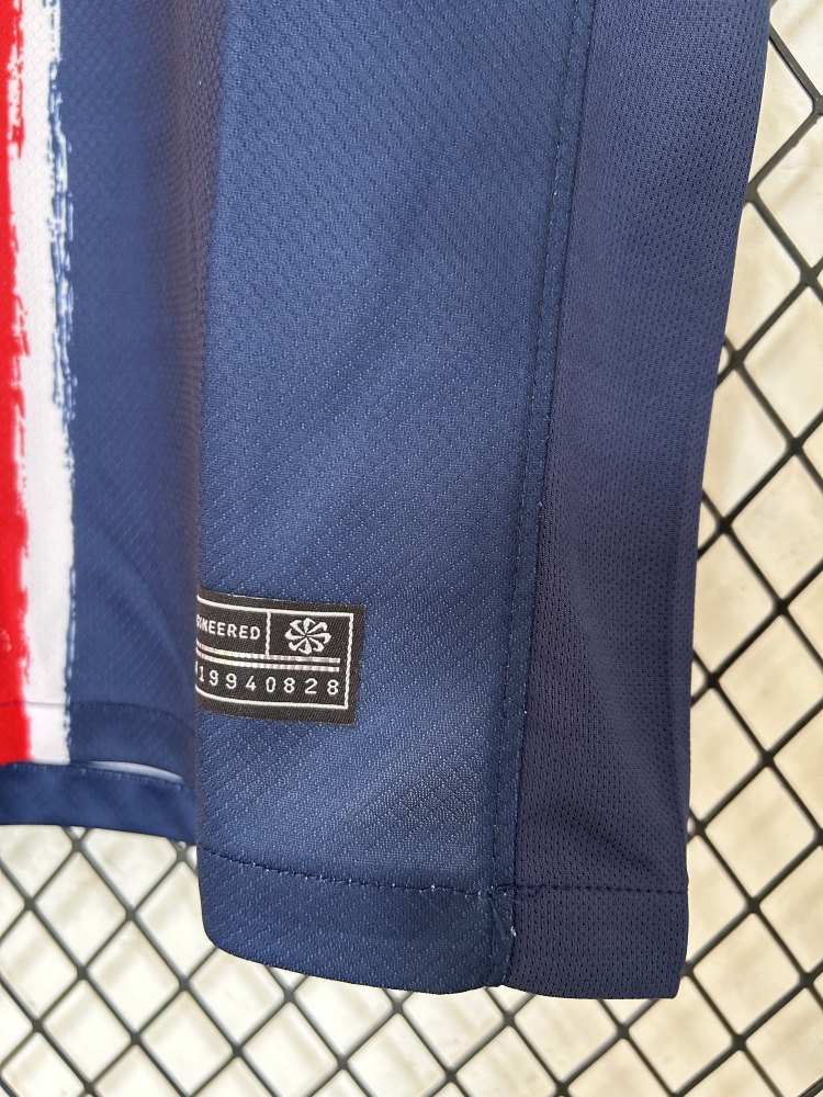 2425 Paris Home Champion Edition S-4xL (with embroidered stars)