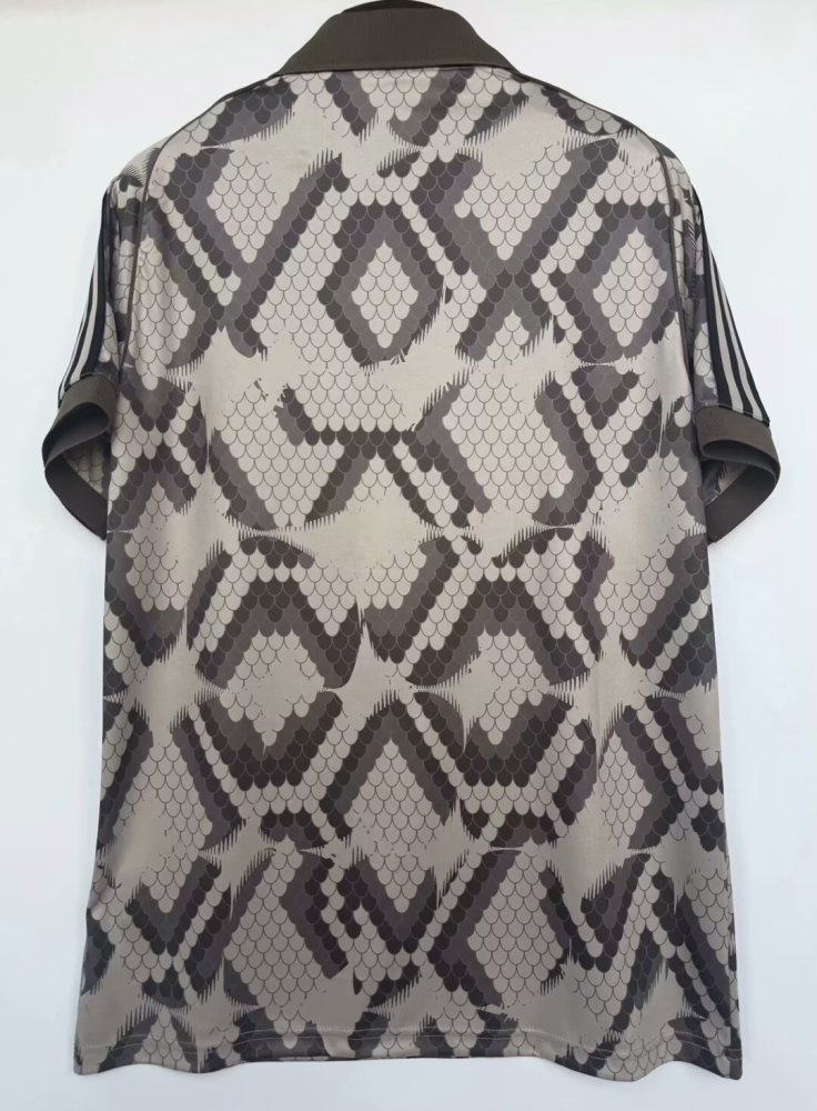 2025 Bayern Munich co-branded Snake-patterned S-4 XL