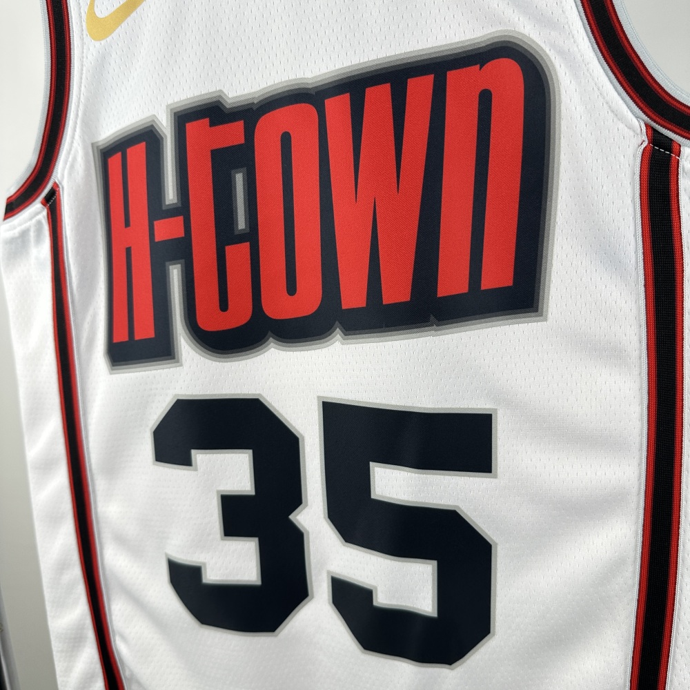 Durant, No. 35 of the Rockets City Edition in the 25th season