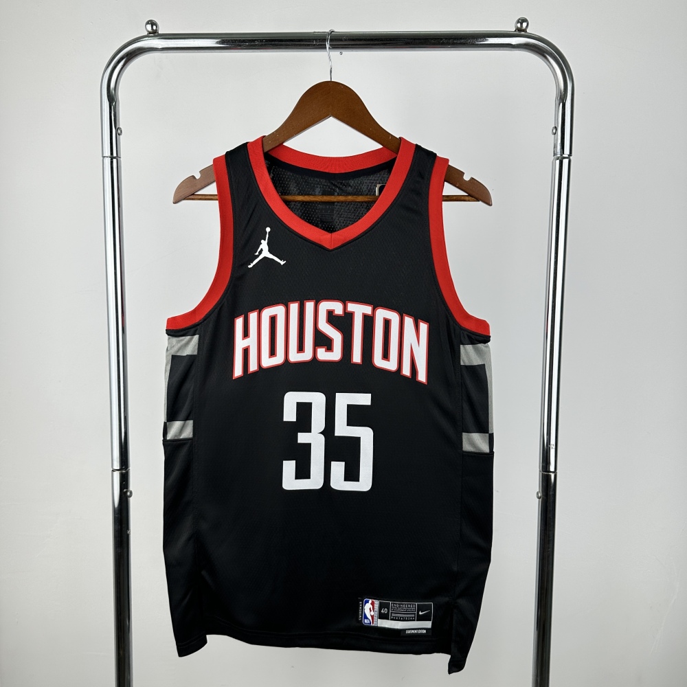 Durant, the Flying Man No. 35 of the Rockets in the 2023 seaso
