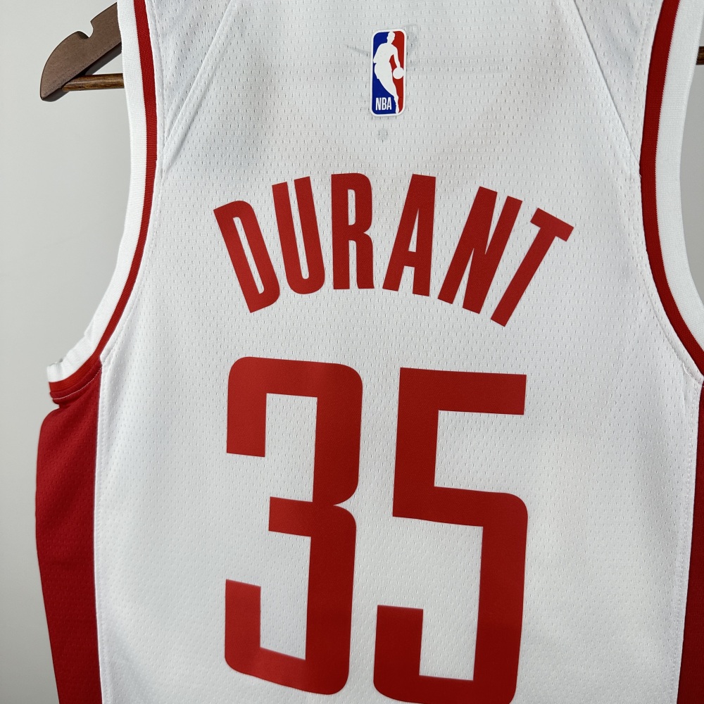 Durant, the white No. 35 of the Rockets in the 2023 season