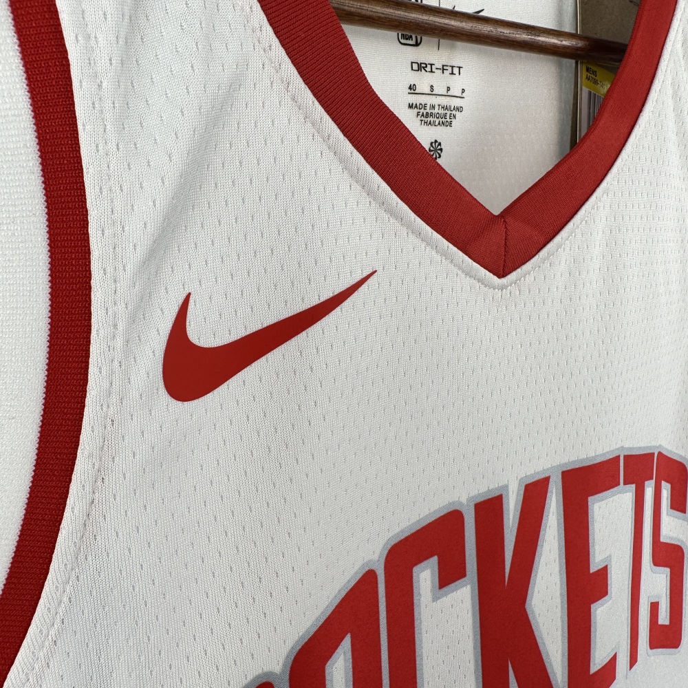 Durant, the white No. 35 of the Rockets in the 2023 season