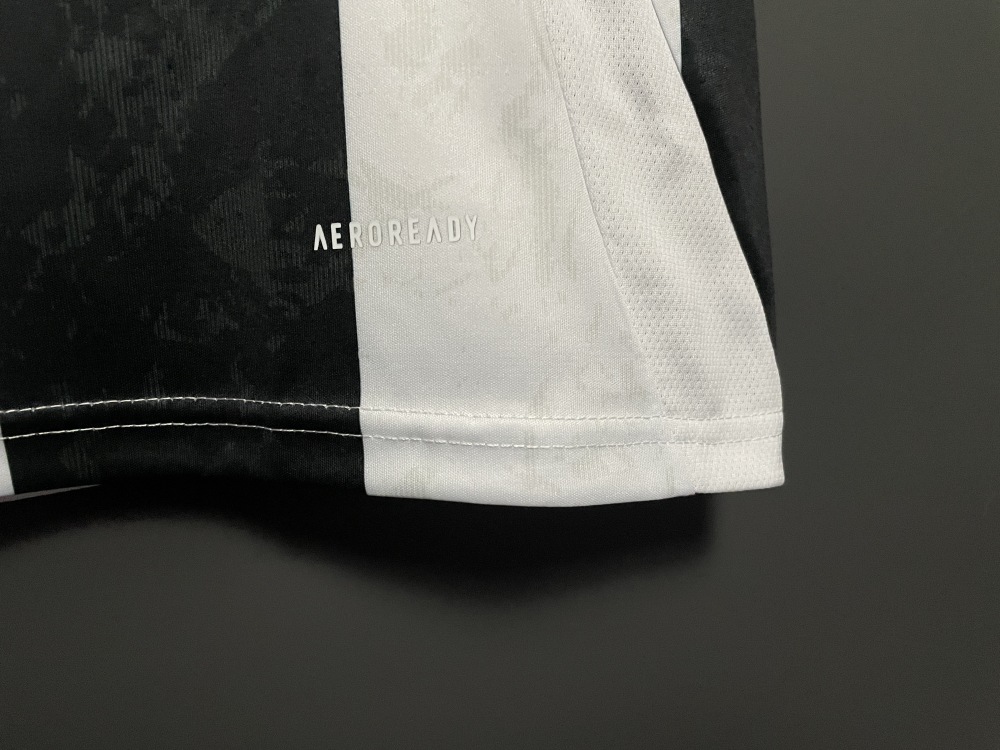 2425 Juventus home S-4 XL