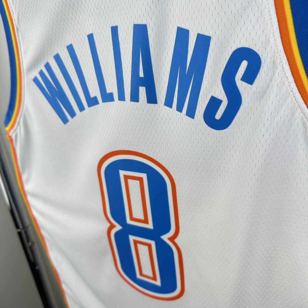 Williams, the white No. 8 of the Thunder in the 2023 season