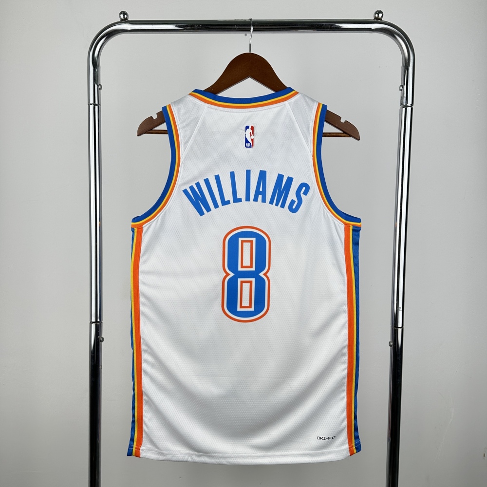 Williams, the white No. 8 of the Thunder in the 2023 season