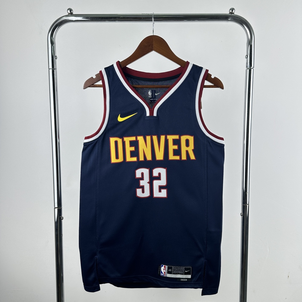 Gordon, No. 32 in navy blue for the Denver Nuggets in the 2023 season