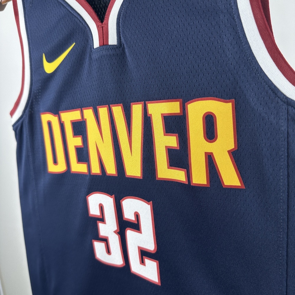 Gordon, No. 32 in navy blue for the Denver Nuggets in the 2023 season