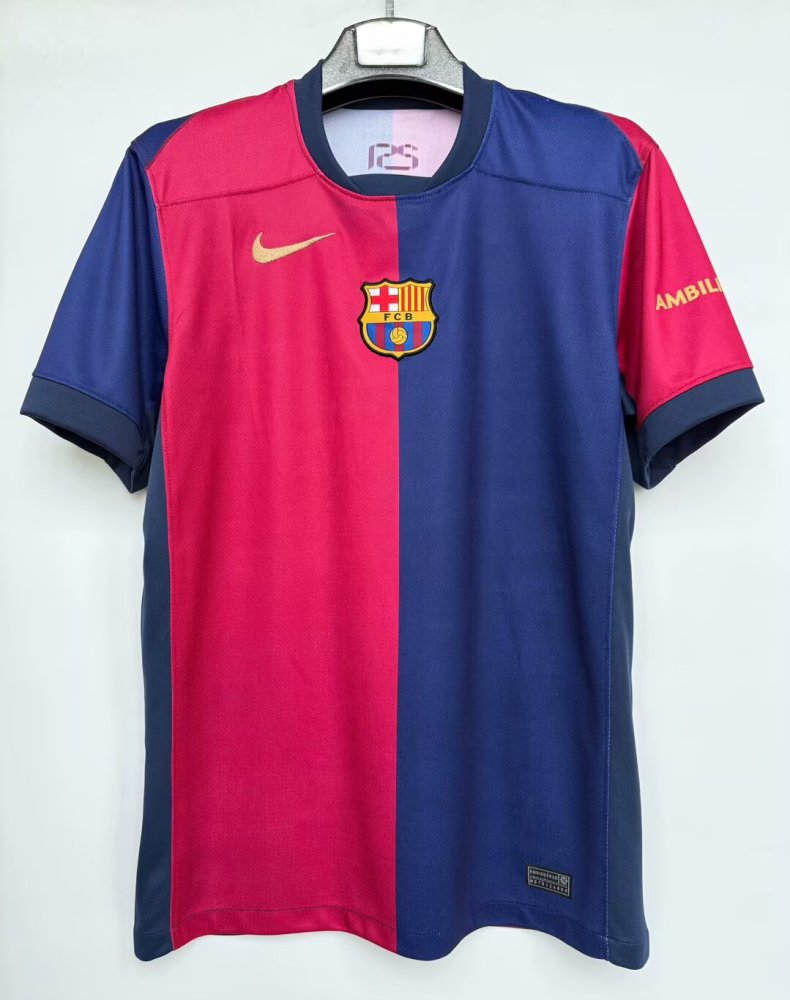 The old home emblem of Barcelona 24