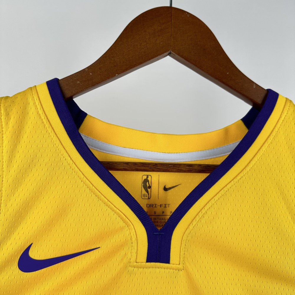 Lakers Star No. 77 Luka Doncic