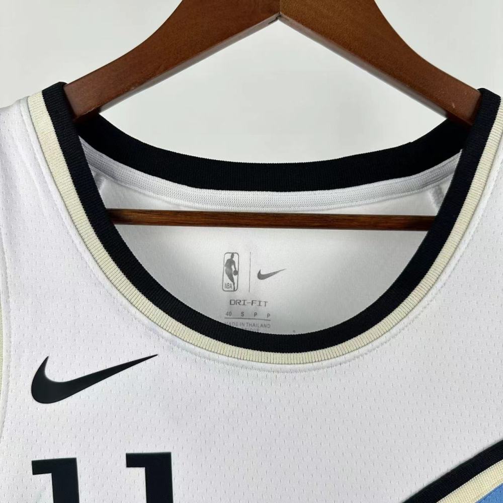 Trae Young, No. 11 of the Hawks' City Edition in the 25th season