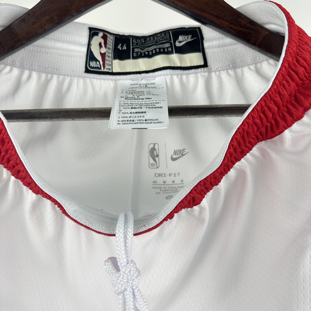 Retro Warriors shorts from the 25th season