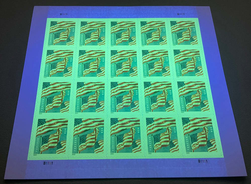 (2022) USPS American Flag Forever Stamps