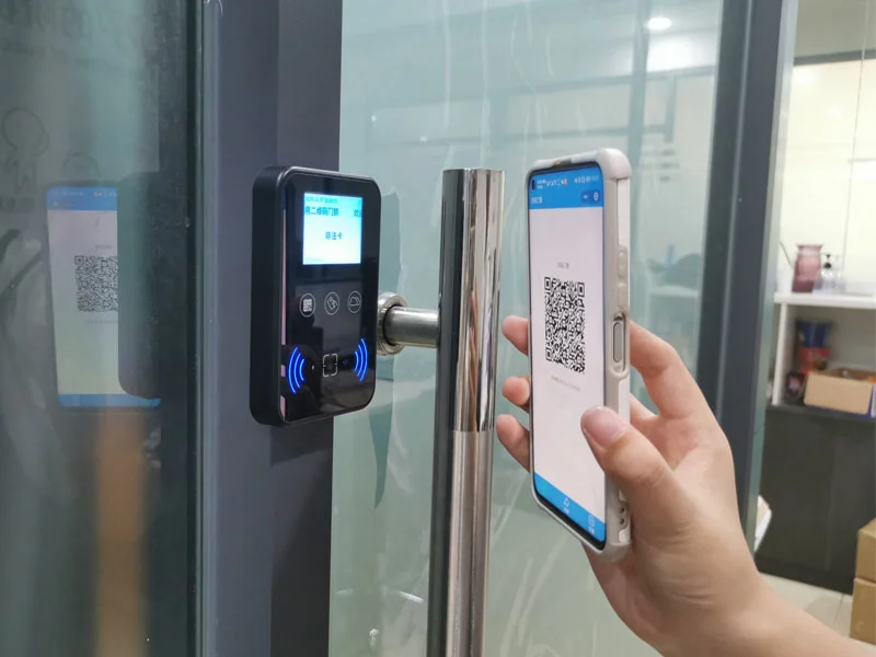 The Cyberoce QR code access control system operates reliably for extended periods without crashing.
