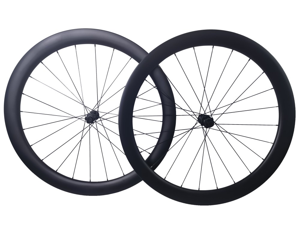 700C tubeless 50mm depth 28 mm internal width disc brake gravel bike carbon wheelset with DT180 hubs
