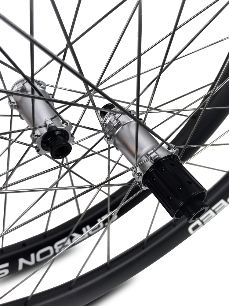 Carbon Speed T1100 carbon 700C 53mm depth 32.5mm internal 41mm external width gravel wheelsets with titanium spokes