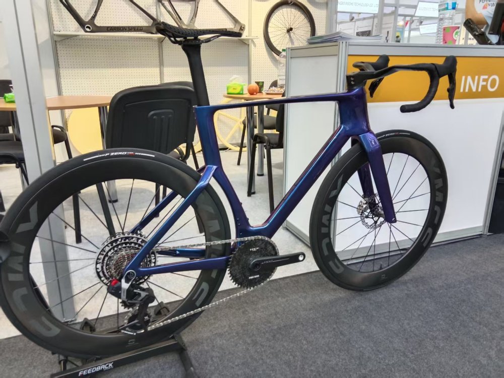 XMCS VRT (VORTEX) Aero Road Racing Frameset