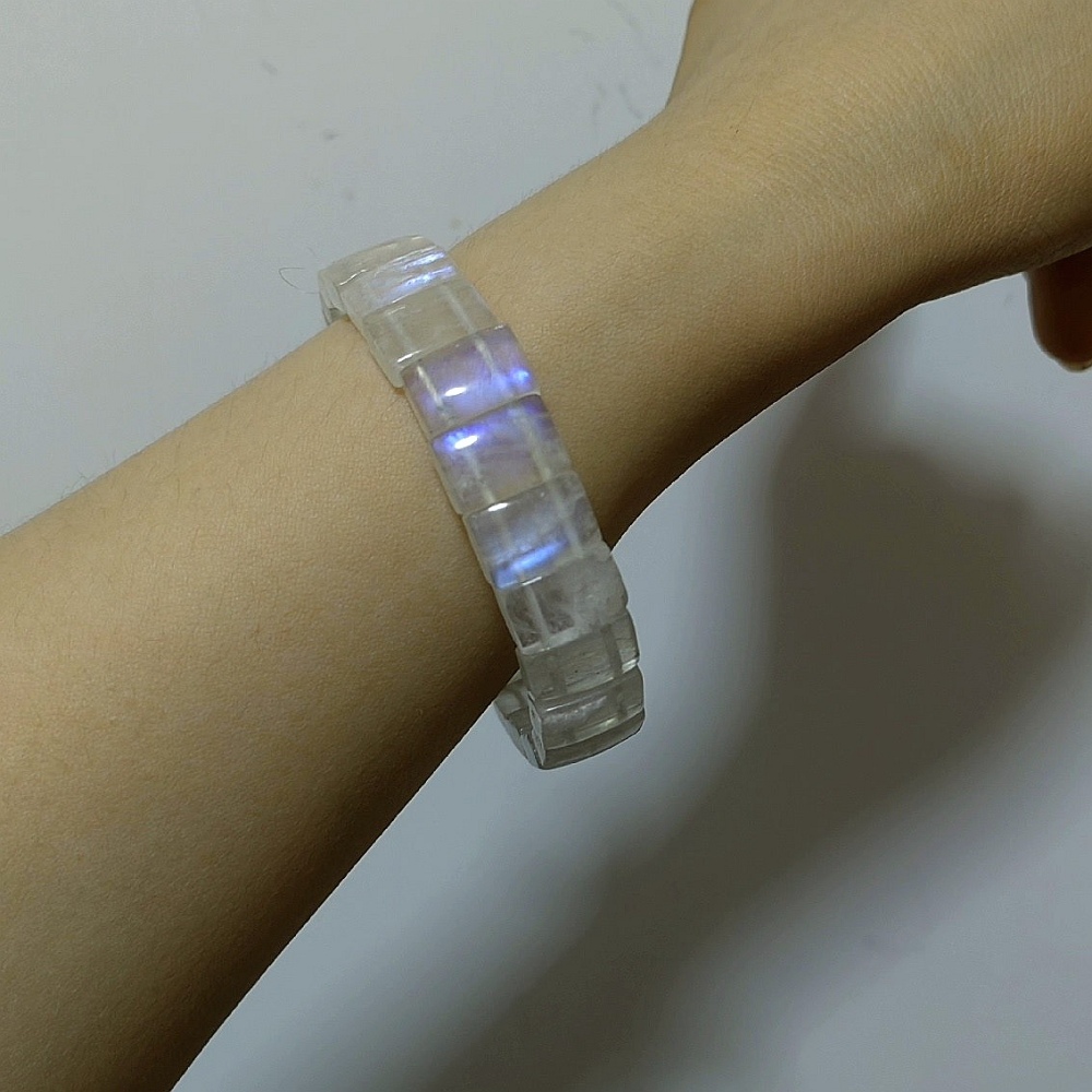 Moonstone Bracelet,Passion And Positive Energy Gemstone Bracelet,Gemstone bracelet for women,Spiritual Gemstone bracelet for men