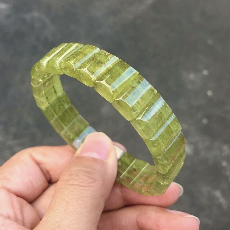 Natural Tasvorite bracelet, Green Garnet Gemstone Bracelet,Healing,Keep Healthy,Good Lucky,Bracelet for women,Men Jewelry Gift