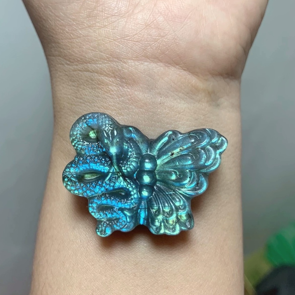 Labradorite butterfly pendant,Flashy Labradorite Gemstone Pendant For Necklace Design