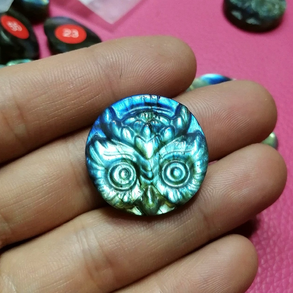 Flashy labradorite owl pendant, Labradorite owl Pendant For Jewelry Design