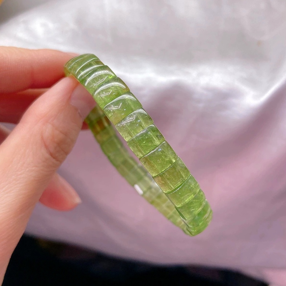 Unltra Gorgoues Tourmaline bracelet, Green Tourmaline Gemstone Bracelet,Bracelet for women,Girl Bracelet