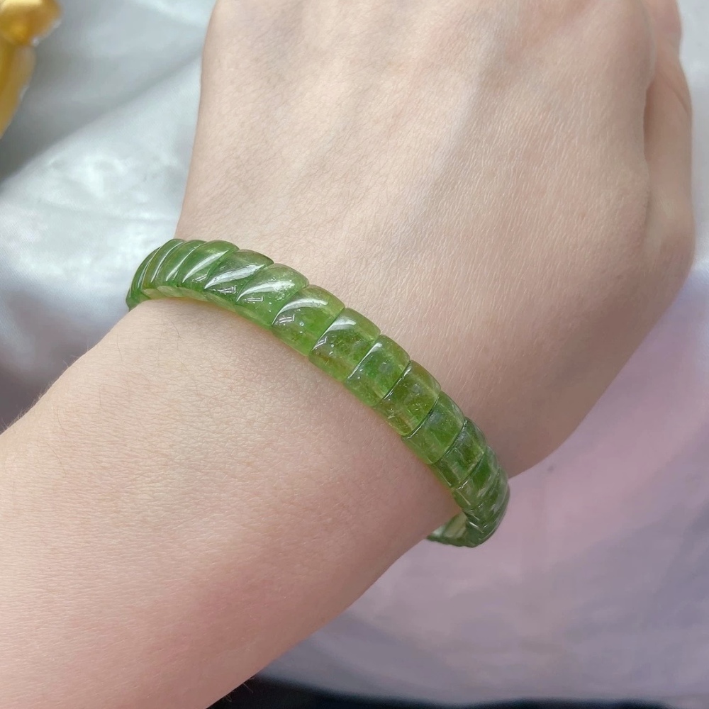 Unltra Gorgoues Tourmaline bracelet, Green Tourmaline Gemstone Bracelet,Bracelet for women,Girl Bracelet
