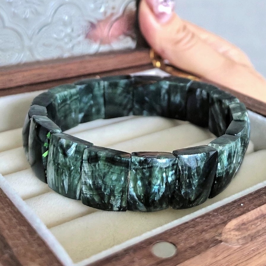 Green Seraphinite Bracelet,Natural Healing Gemstone , Men Bracelet ,Women Bracelet ,Jewelry Gift