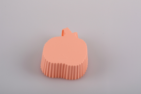 BM032 Apple shape cup cake mould | silicone cake mould