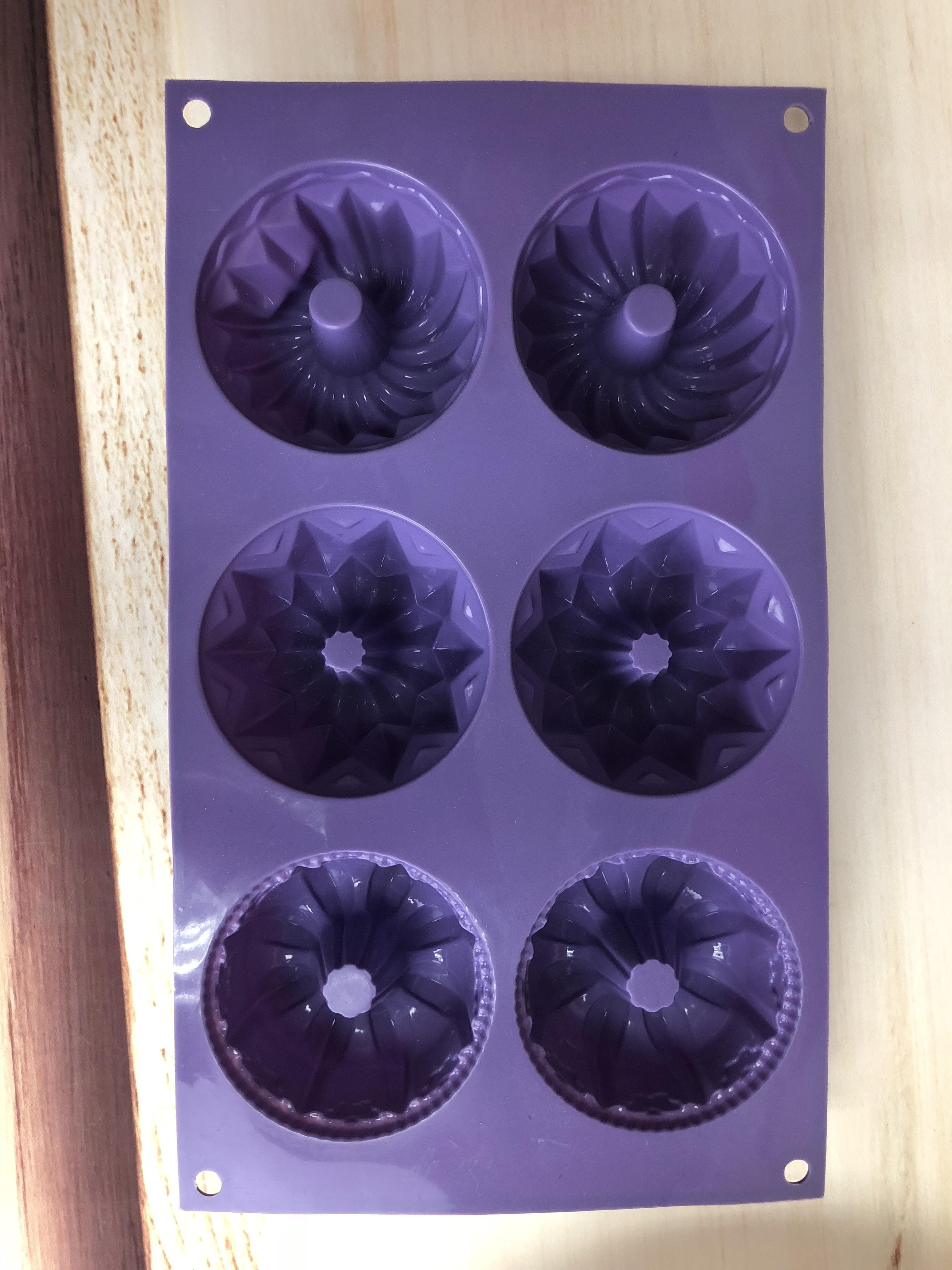 BM042 Flower cake mould | silicone cake mould