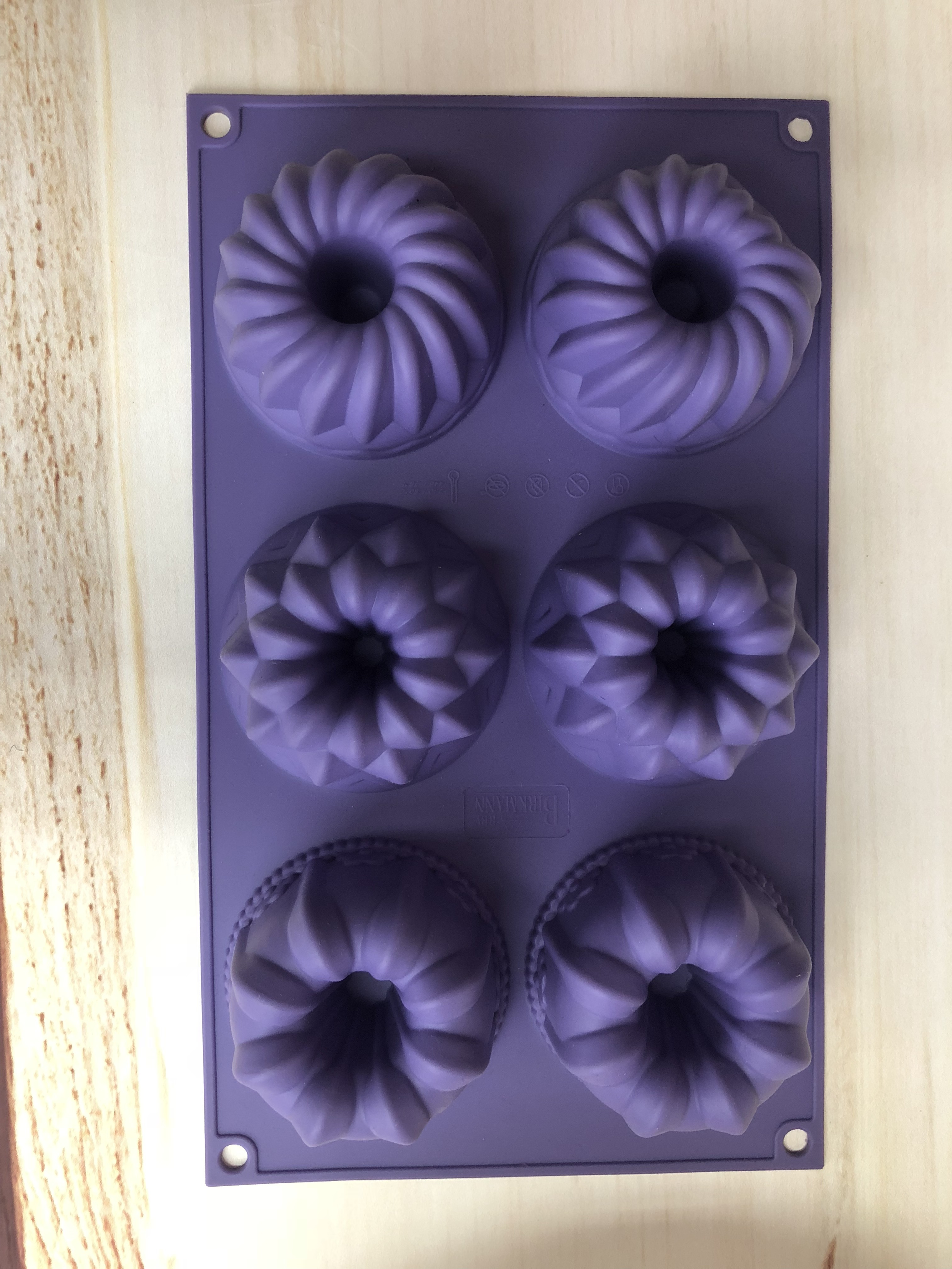 BM042 Flower cake mould | silicone cake mould