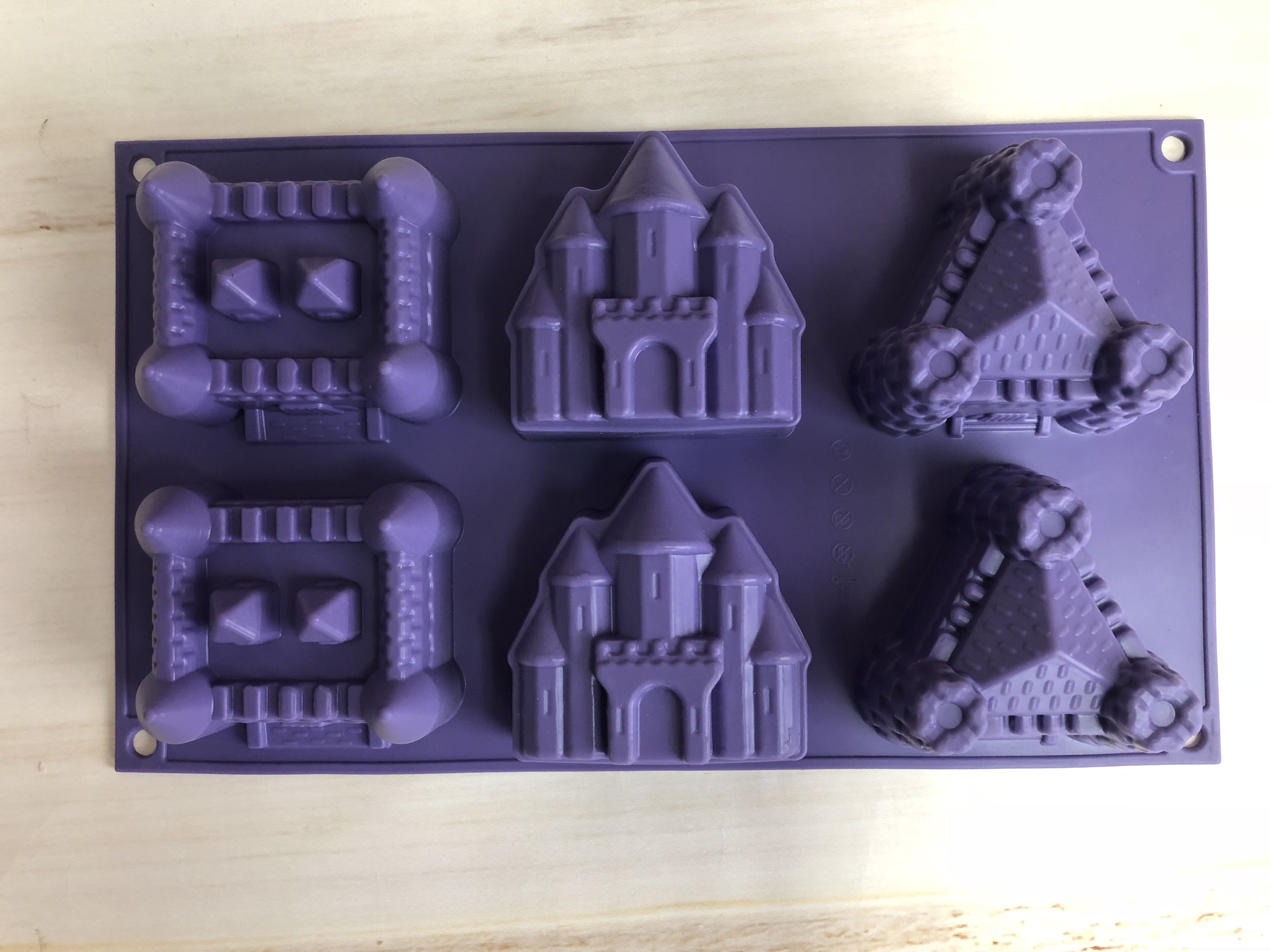 BM062 Pentagon muffin mould | silicone muffin mold