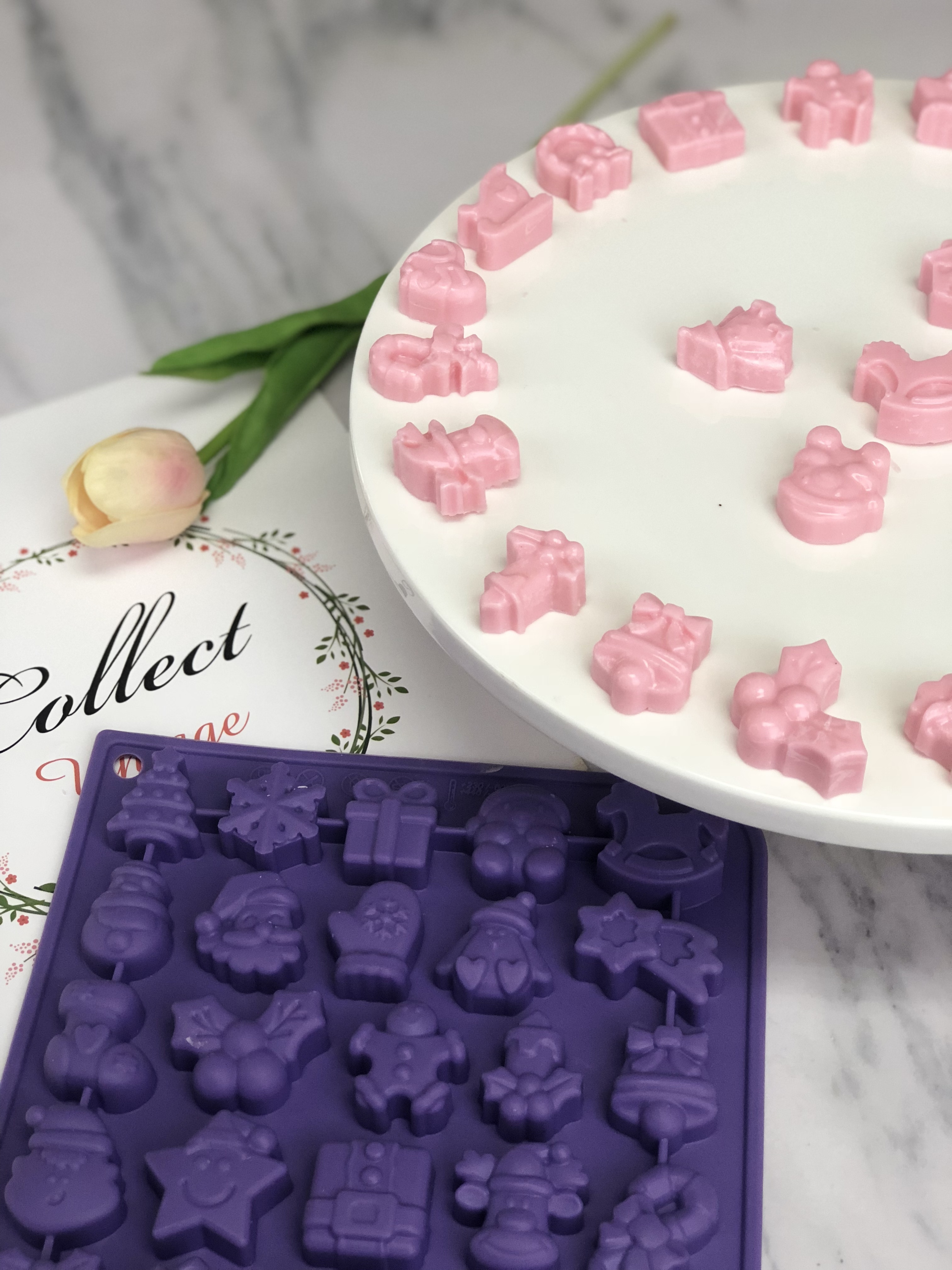 BM109 24 Days Christmas Biscuit or Chocolate Mould | silicone chocolate mould