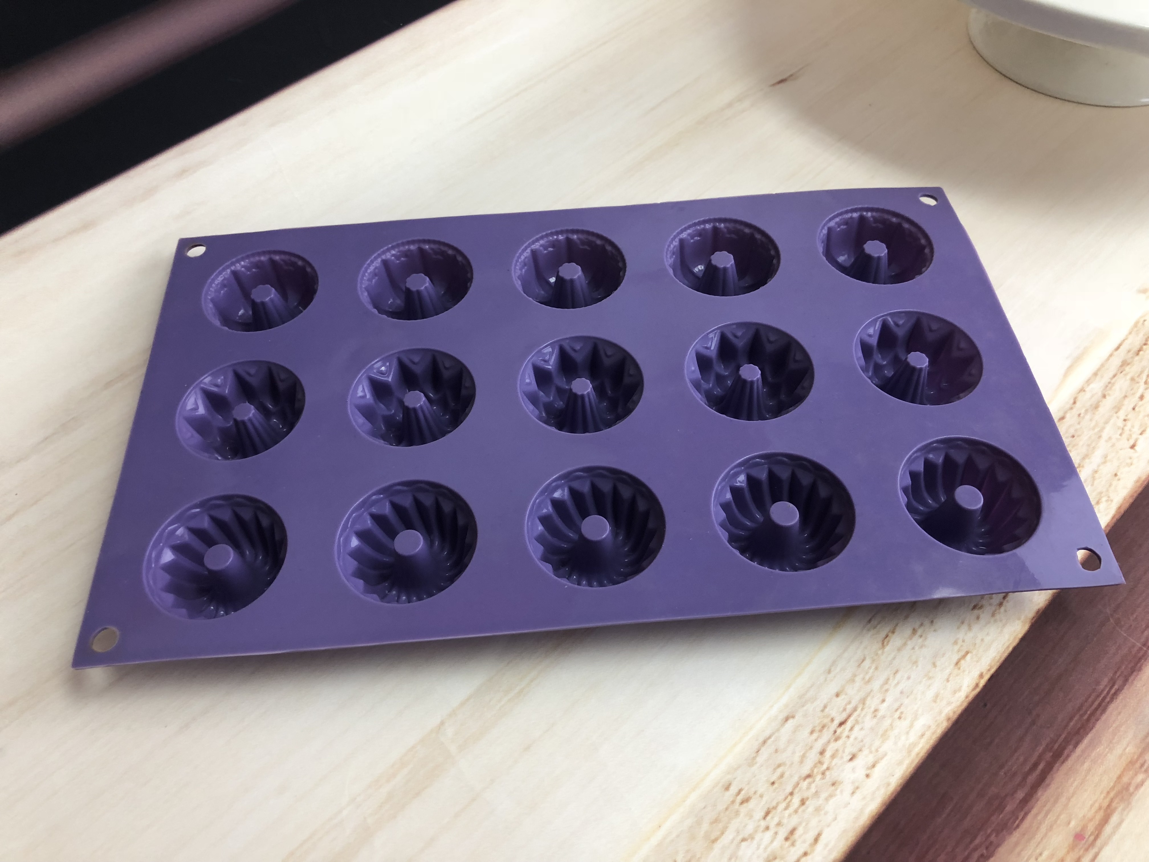 silicone muffin mold | IC011 Flower Mufifn mould