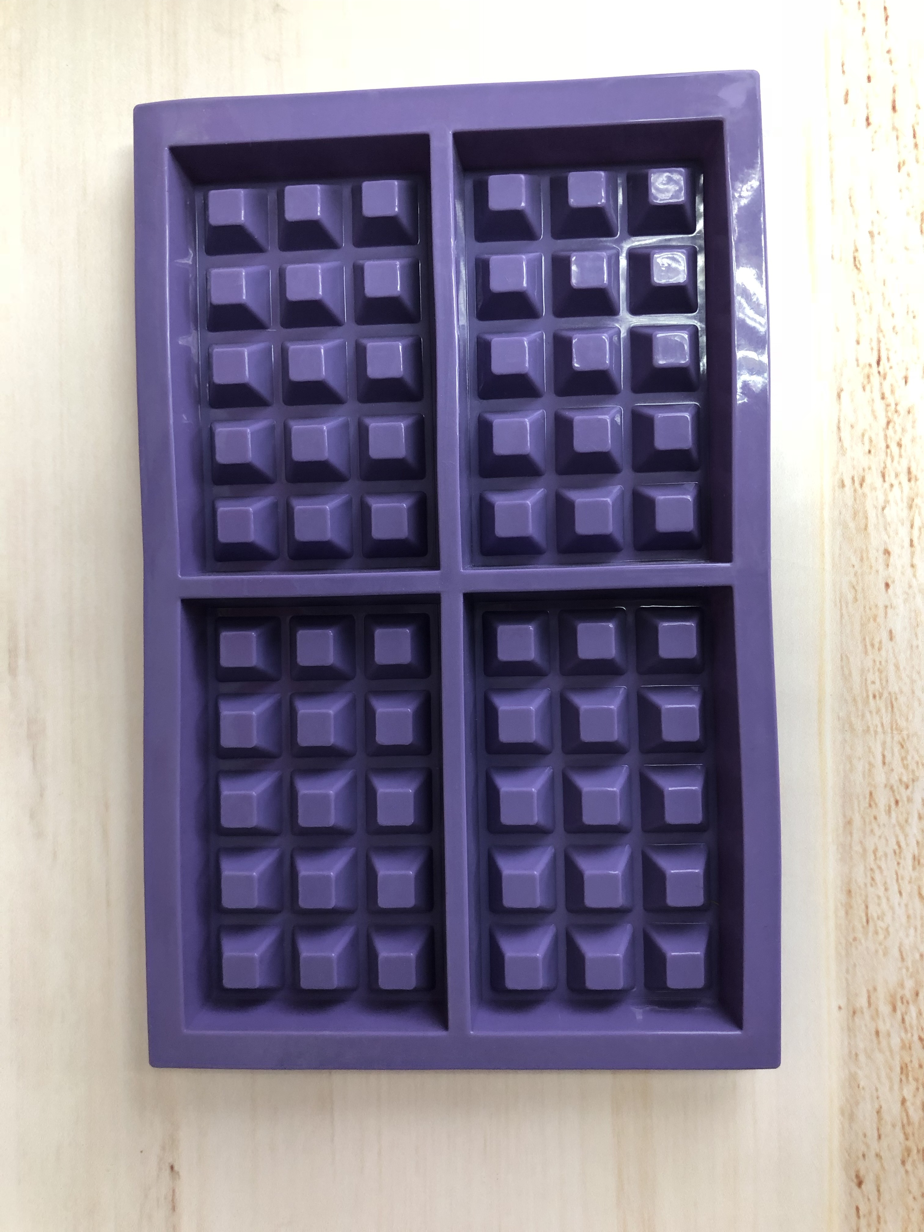 BM081 Standard Waffle Cake Mould | silicone cake mould